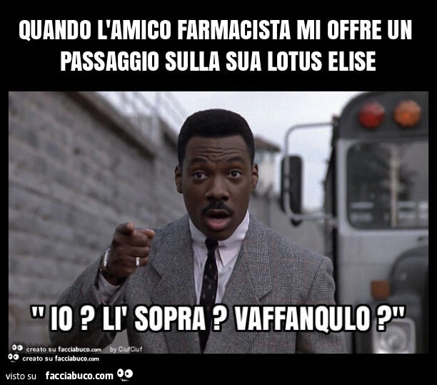 Quando l'amico farmacista mi offre un passaggio sulla sua lotus elise