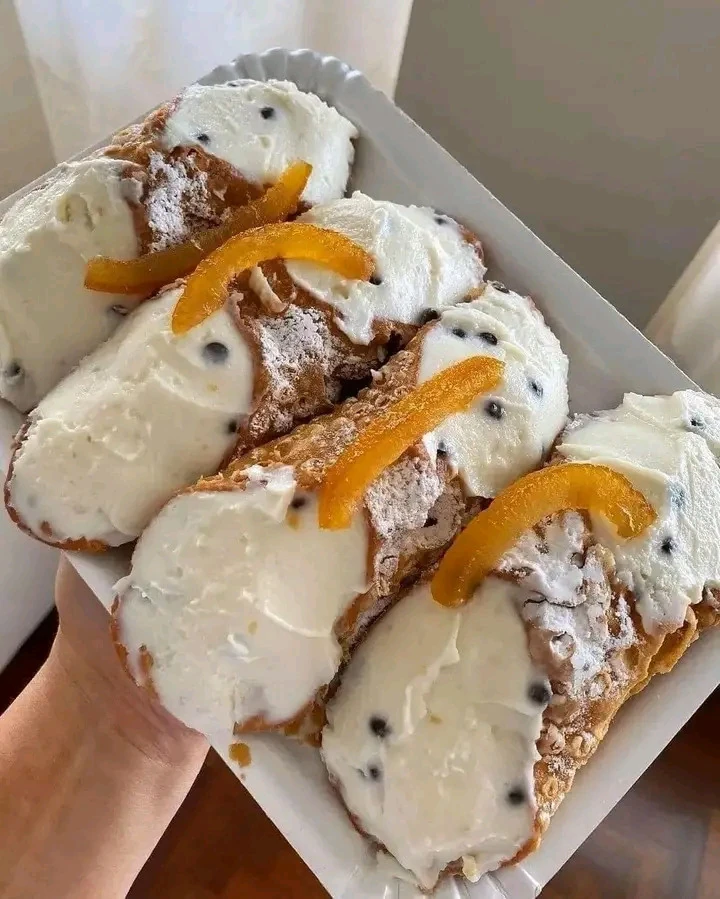 Cannoli Siciliani