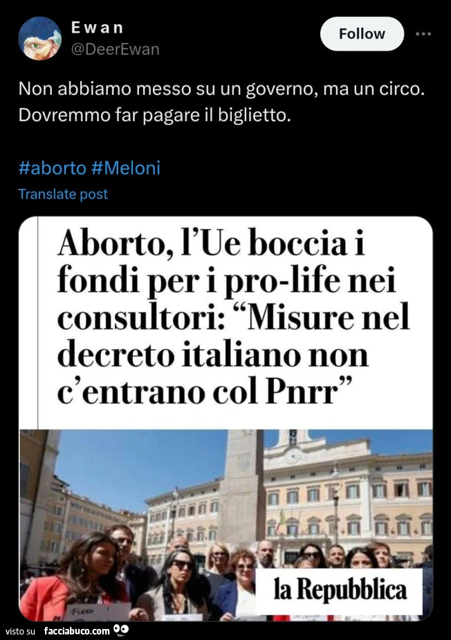 Venghino, signori venghino Si affrettino