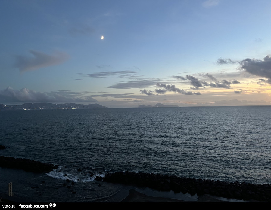 Luna su Capri